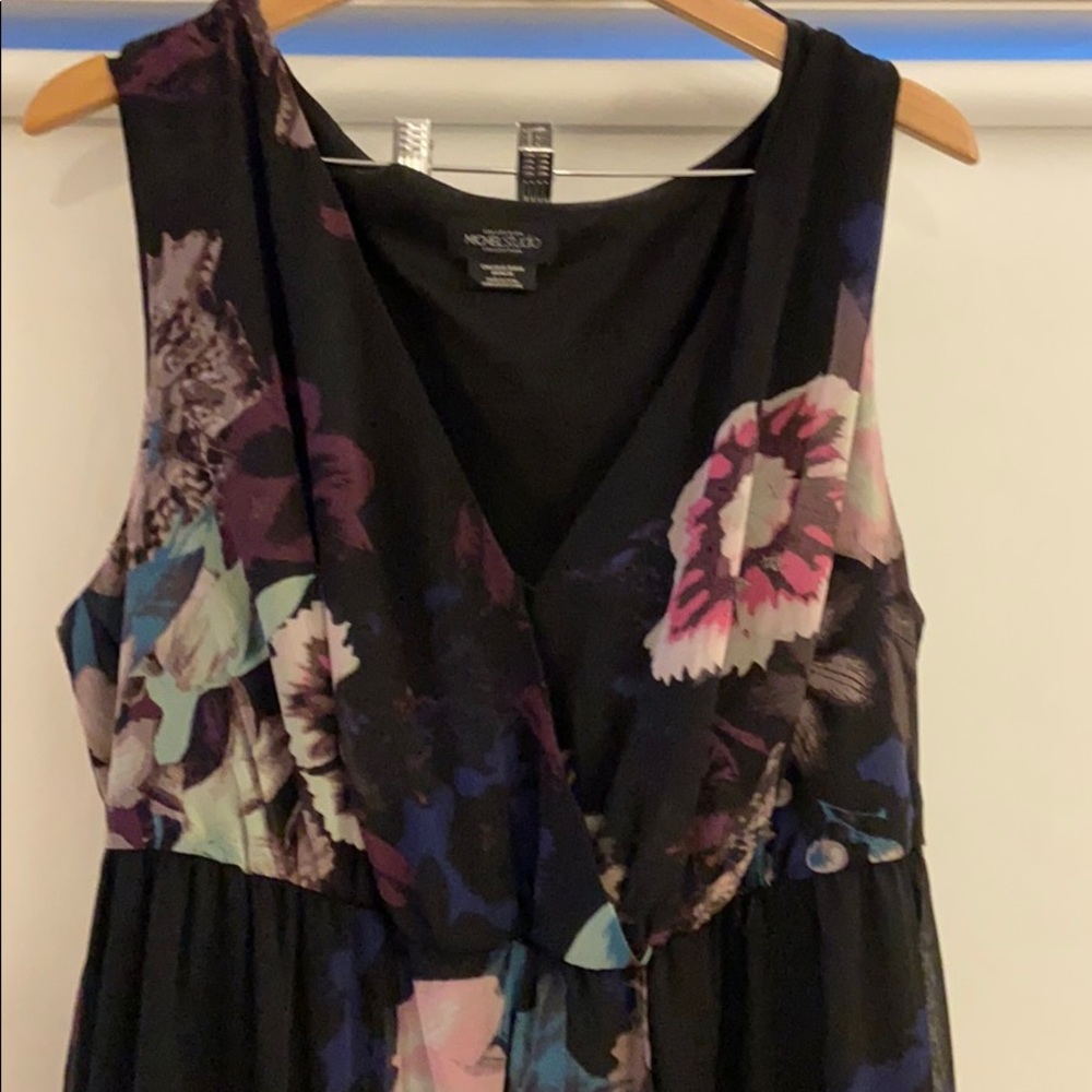 Dress - Picture 2 of 5